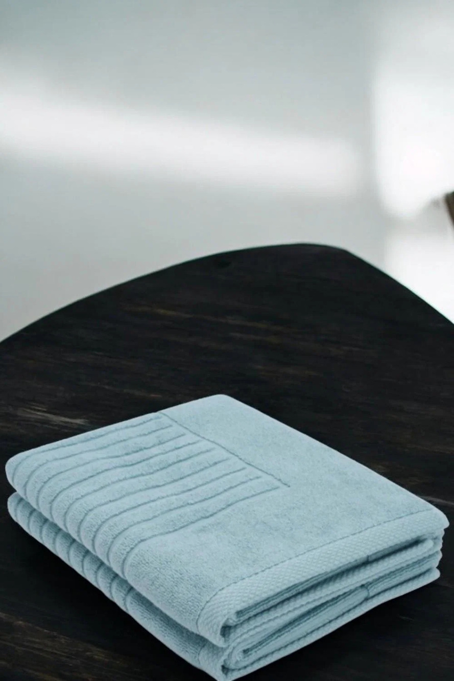 Concierge Collection 2-Pack Jacquard Rib Turkish Cotton Bath Mats